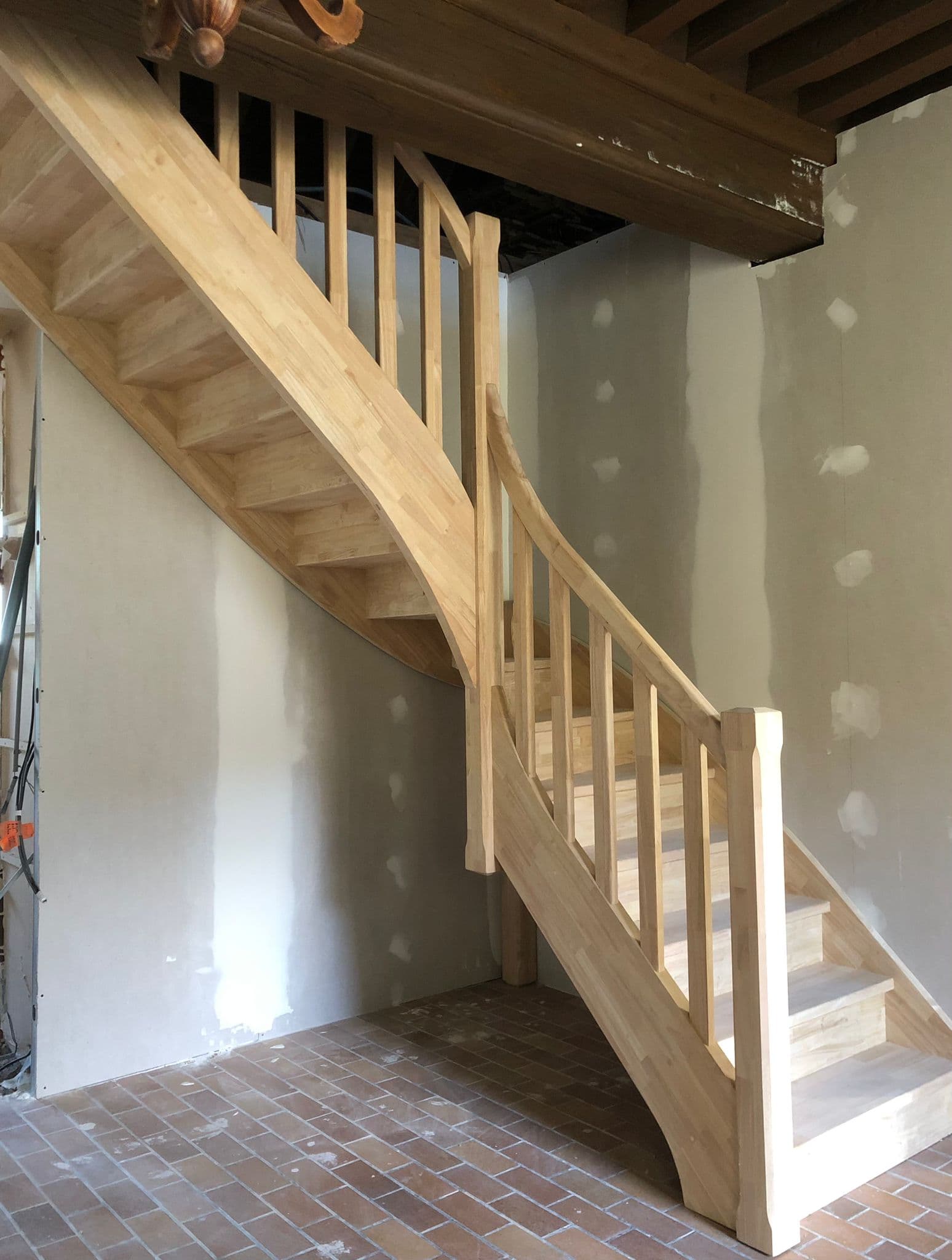 Escalier sur-mesure en bois
